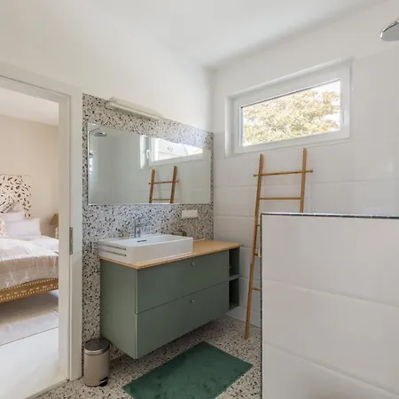 Elegant Pool - Vienna Limit Willa Hennersdorf