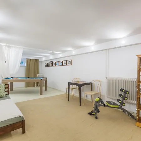 Elegant Pool - Vienna Limit