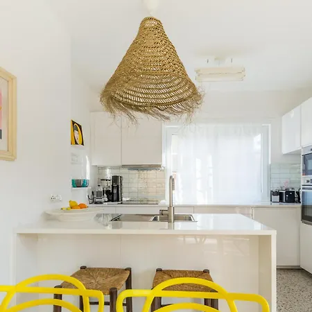 Elegant Pool - Vienna Limit Hennersdorf