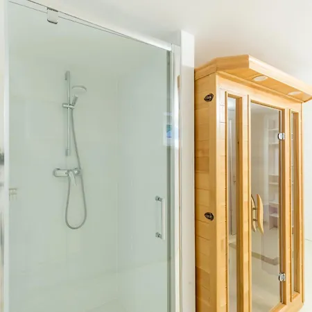 Elegant Pool - Vienna Limit