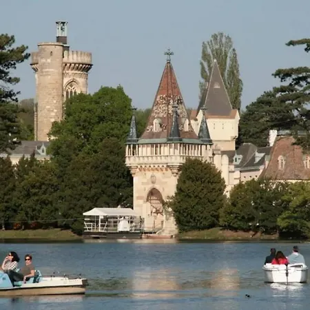 Elegant Pool - Vienna Limit Willa Hennersdorf