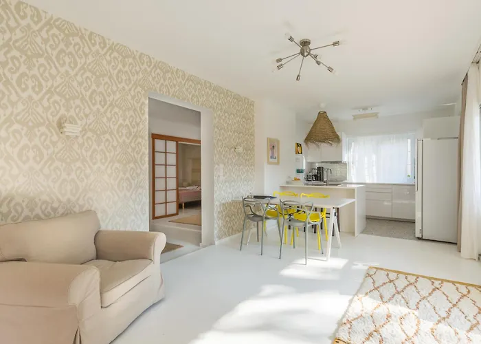 Elegant Pool - Vienna Limit * Hennersdorf