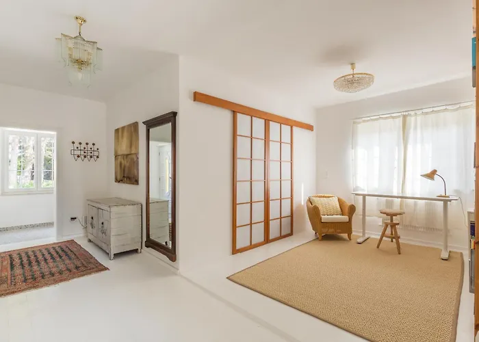 Elegant Pool - Vienna Limit Villa