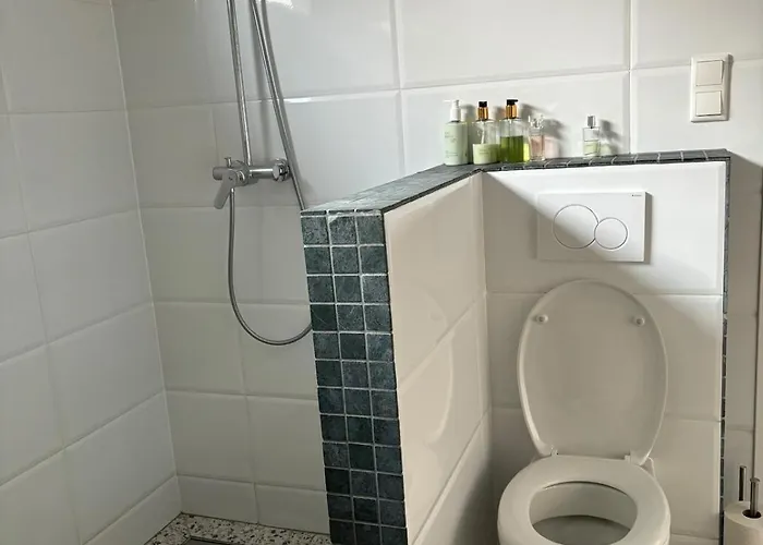 Elegant Pool - Vienna Limit * Hennersdorf